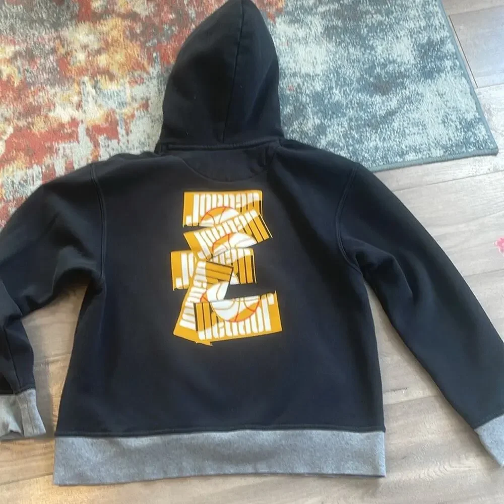 Nike air jordan size medium sport DNA fleece hoodie sweatshirt